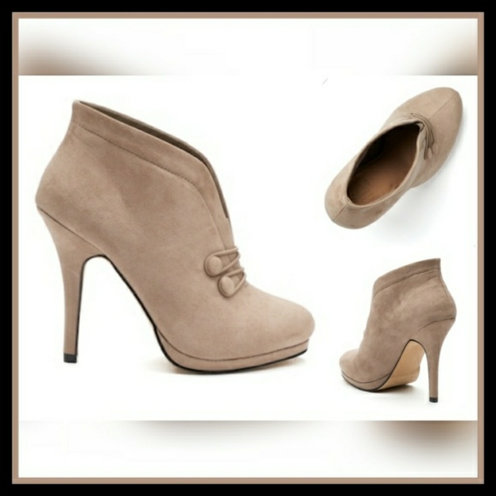 Apt. 9 Defined Comfort Booties in Cinder